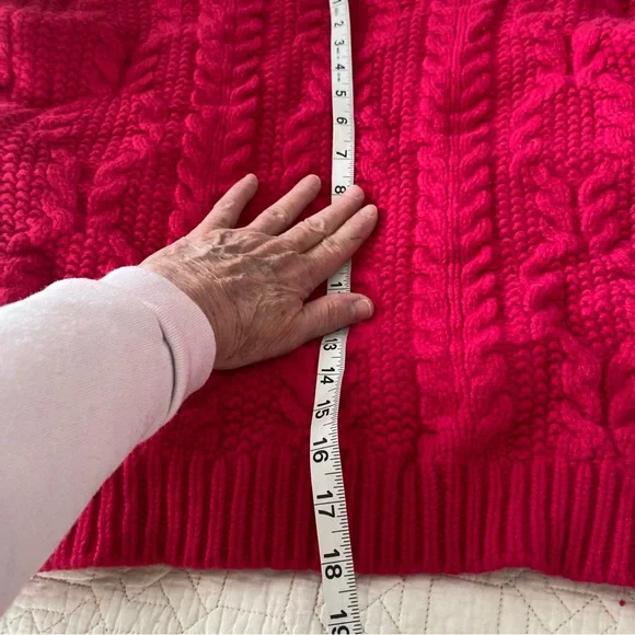 Joie Cherry Red wool Blend cable cropped sweater XS - Picture 6 of 10